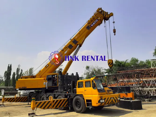 Sewa Telescopic Truck Crane  bandara nusawiru pangandaran